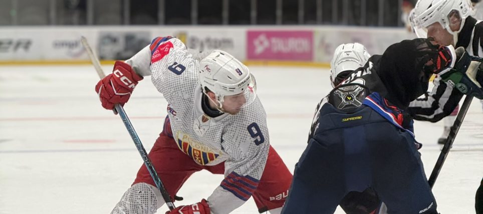 Ostatni sparing hokeistów Polonii na czwórkę